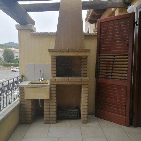 The Sunny House Daire Villasimius Dış mekan fotoğraf