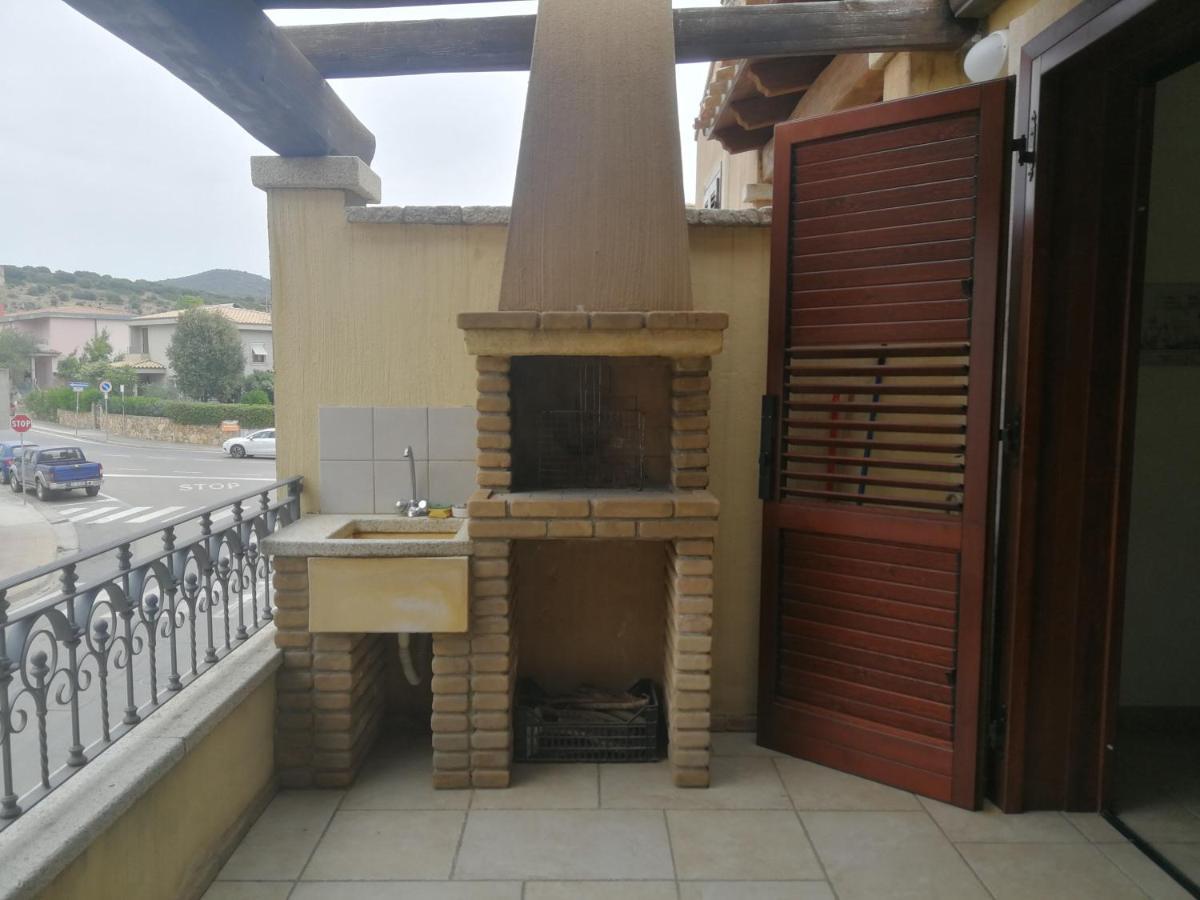 The Sunny House Daire Villasimius Dış mekan fotoğraf